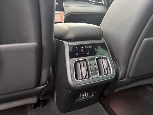 Used 2023 Maserati Grecale Modena image 30