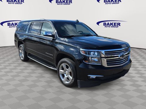 Used 2017 Chevrolet Suburban Premier image 3
