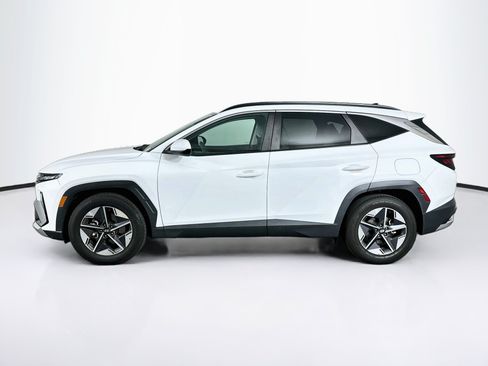 Used 2025 Hyundai Tucson SEL FWD image 4