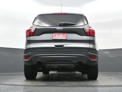Used 2019 Ford Escape SEL image 29