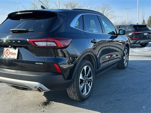 Used 2024 Ford Escape Platinum image 8