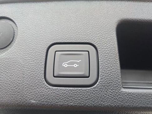 New 2026 GMC Terrain Elevation w/ Elevation Premium Package image 34