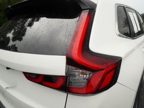 Used 2023 Honda CR-V EX image 29