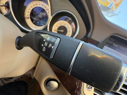 Used 2013 Mercedes-Benz CLS 550 image 21
