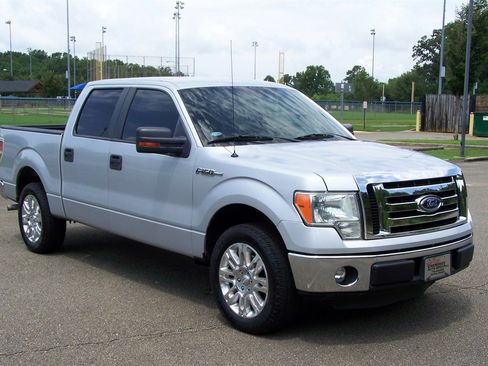 Used 2012 Ford F150 XLT w/ XLT Convenience Pkg RWD image 1