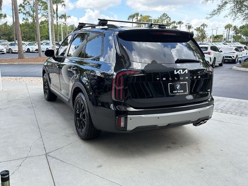 Used 2023 Kia Telluride SX Prestige X-Pro AWD/4WD image 3