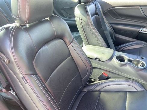 Used 2024 Ford Mustang Premium image 21