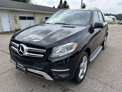 Used 2017 Mercedes-Benz GLE 350 4MATIC w/ Premium 1 Package image 12