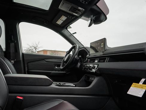 New 2026 Honda Pilot Black Edition image 11