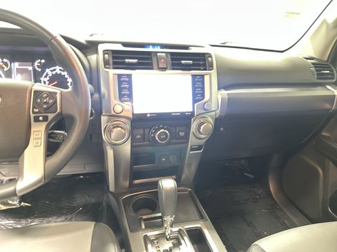 Used 2022 Toyota 4Runner SR5 Premium w/ Moonroof Package image 30