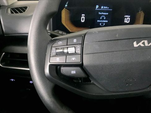 Used 2025 Kia K4 FWD image 19