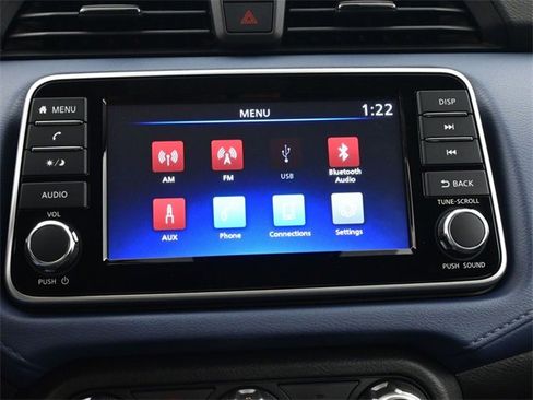 New 2025 Nissan Versa SV w/ Trunk Package image 3