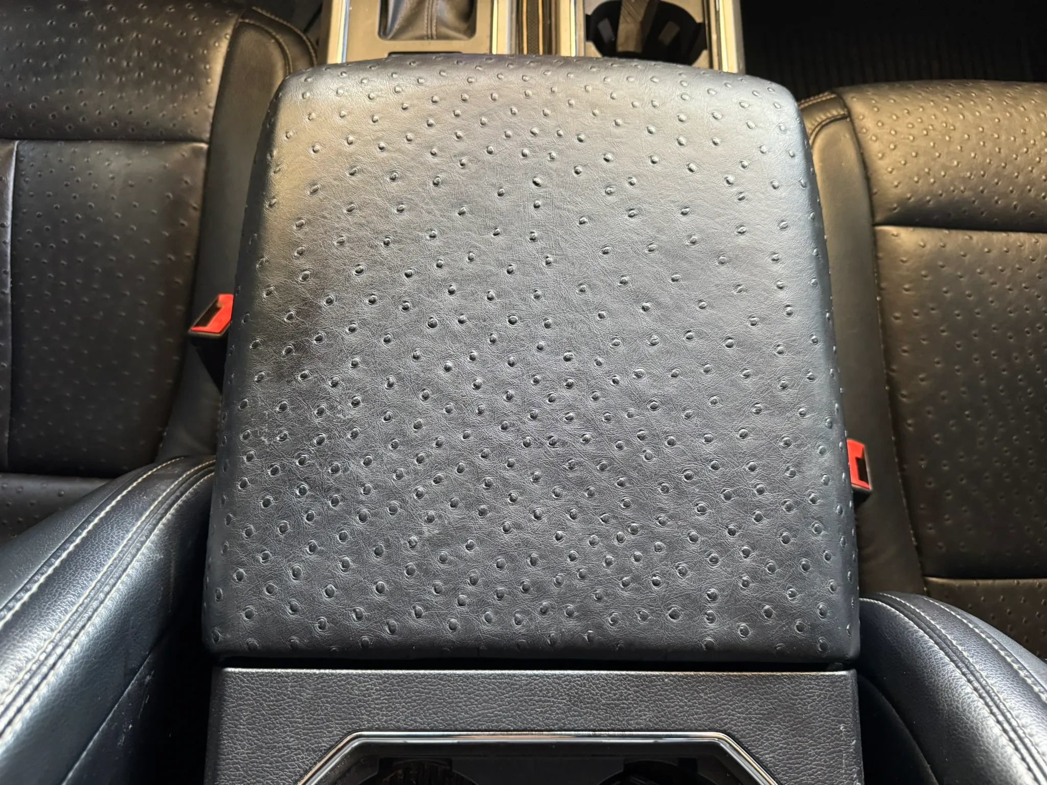 Used 2018 Ford F150 Lariat w/ Equipment Group 502A Luxury AWD/4WD image 23