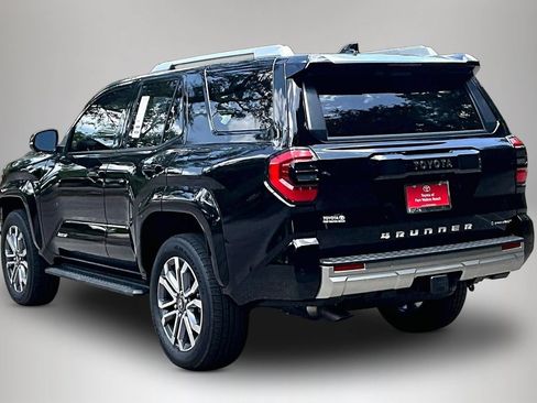 Used 2026 Toyota 4Runner Limited AWD/4WD image 4