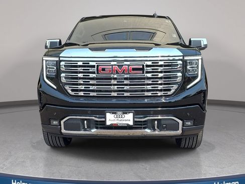 Used 2023 GMC Sierra 1500 Denali w/ Denali Reserve Package AWD/4WD image 3