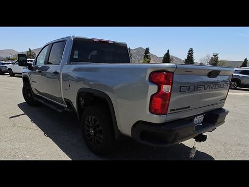 Used 2025 Chevrolet Silverado 2500 Custom w/ Custom Value Package RWD image 6
