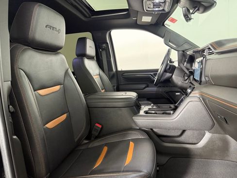 Used 2024 GMC Sierra 2500 AT4 w/ AT4 Premium Plus Package image 32