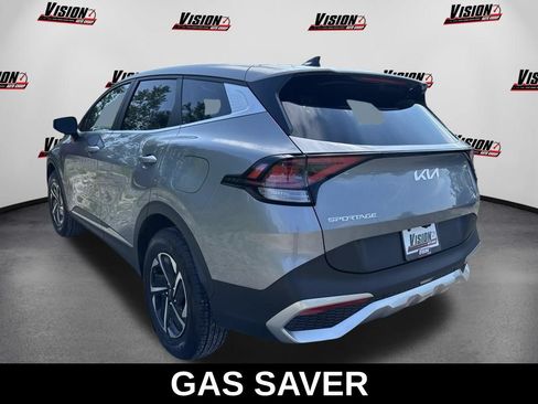 Used 2023 Kia Sportage LX AWD/4WD image 3