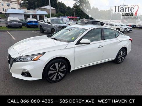Certified 2019 Nissan Altima 2.5 SV AWD/4WD image 9