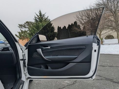 Used 2018 BMW M2 image 10