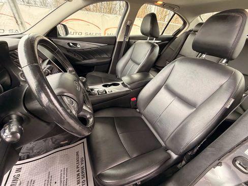 Used 2015 INFINITI Q50 Premium w/ Navigation Package image 16