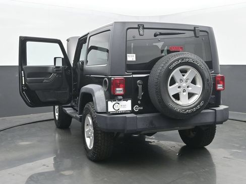 Used 2015 Jeep Wrangler Sport w/ Quick Order Package 24S AWD/4WD image 49