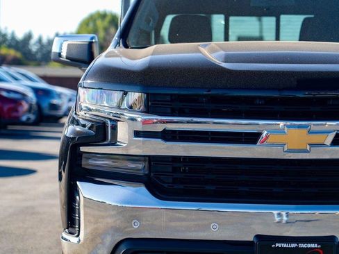 Used 2020 Chevrolet Silverado 1500 LT w/ All-Star Edition image 5