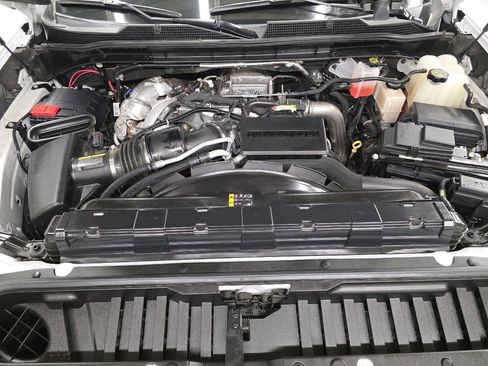 Used 2022 Chevrolet Silverado 2500 High Country w/ Z71 Off-Road Package image 61