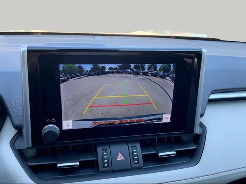 Used 2023 Toyota RAV4 XLE Premium FWD image 29