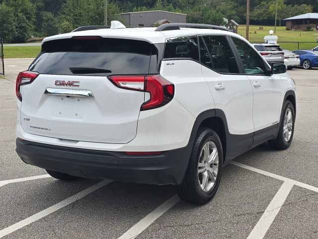 Used 2022 GMC Terrain SLE w/ Driver Convenience Package FWD image 5
