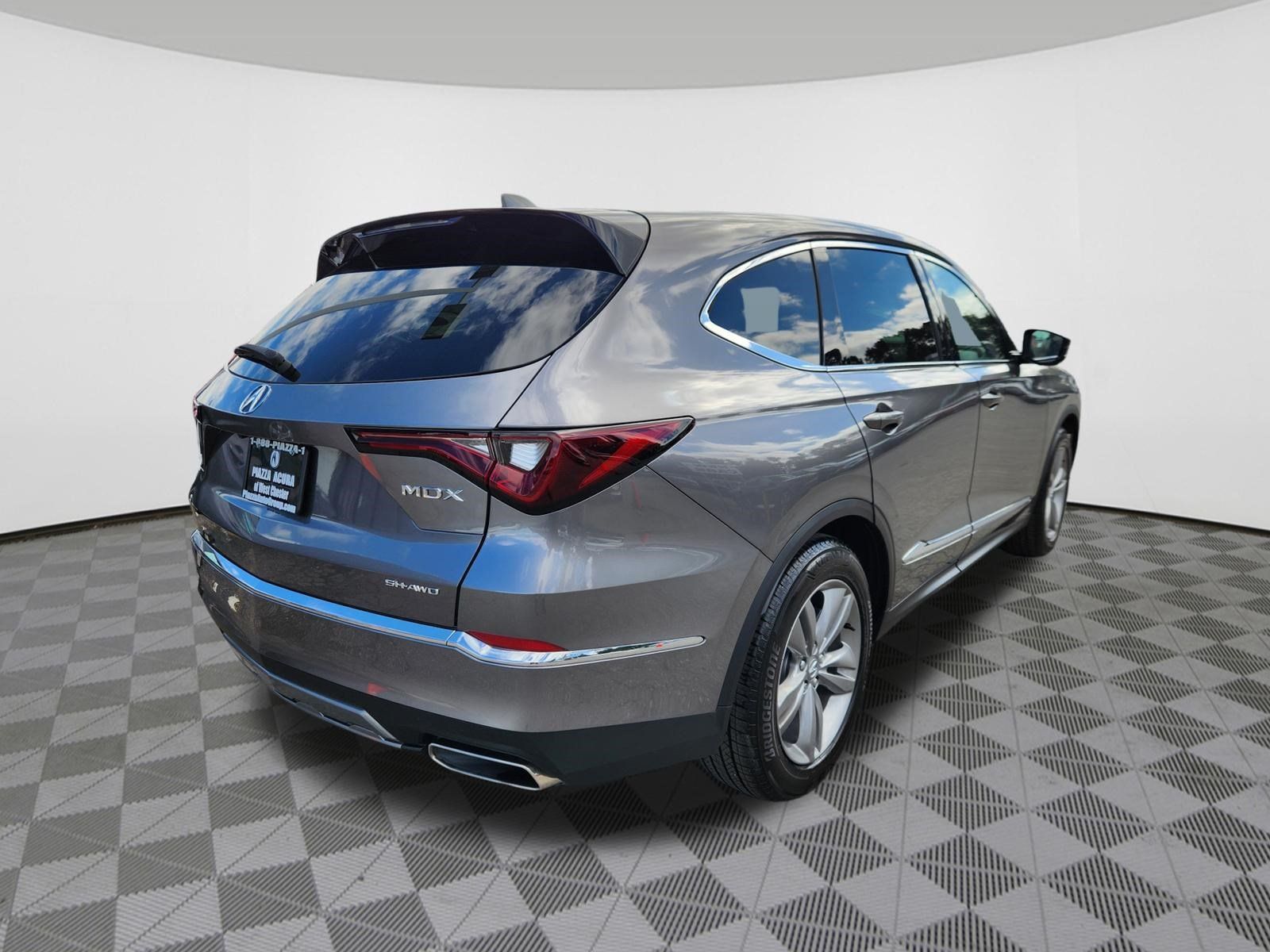 Certified 2026 Acura MDX SH-AWD image 4