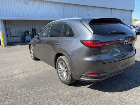 Used 2024 MAZDA CX-90 3.3 Turbo w/ Preferred Plus image 4
