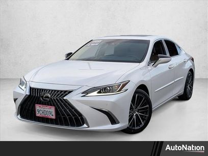 Used 2023 Lexus ES 300h w/ Premium Package