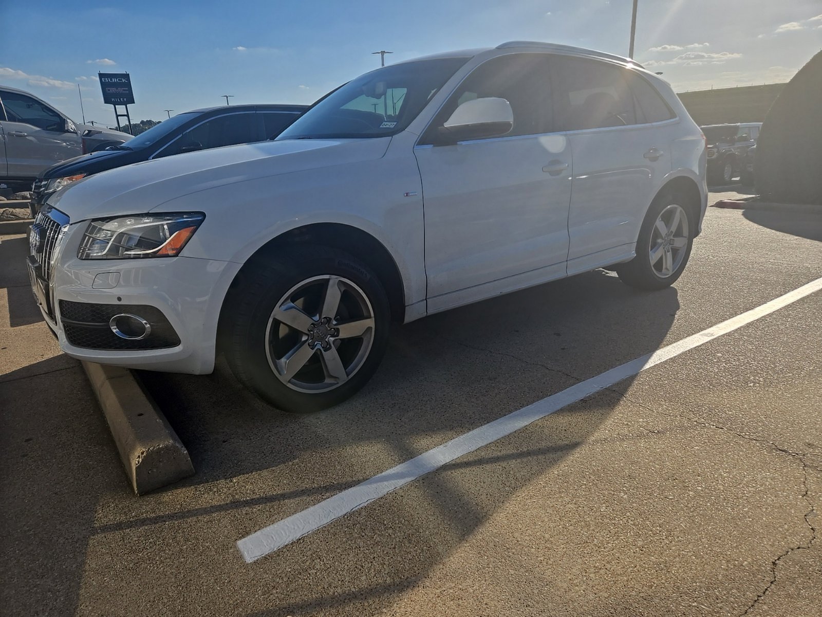 Used 2012 Audi Q5 3.2 Premium Plus w/ Audi MMI Navigation Plus Pkg AWD/4WD 360° Tour