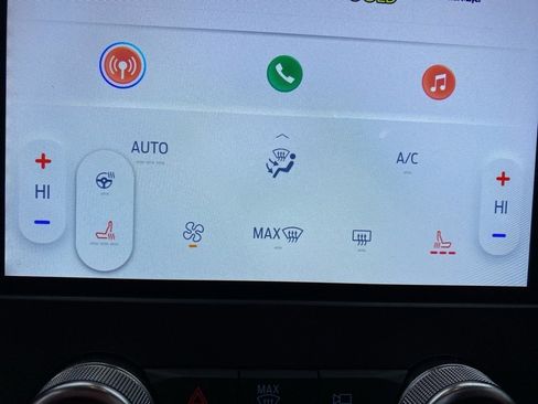 Used 2024 Ford Edge SEL w/ Convenience Package image 14