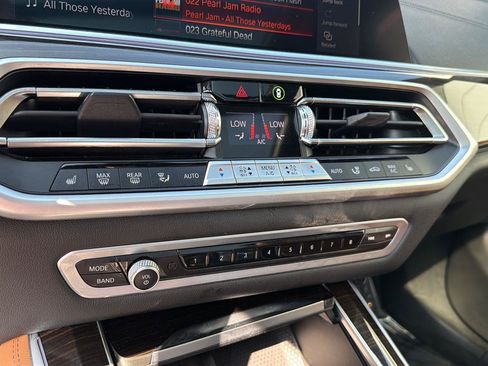 Used 2021 BMW X5 sDrive40i w/ Premium Package 2 RWD image 27