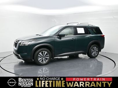 Used 2025 Nissan Pathfinder SL