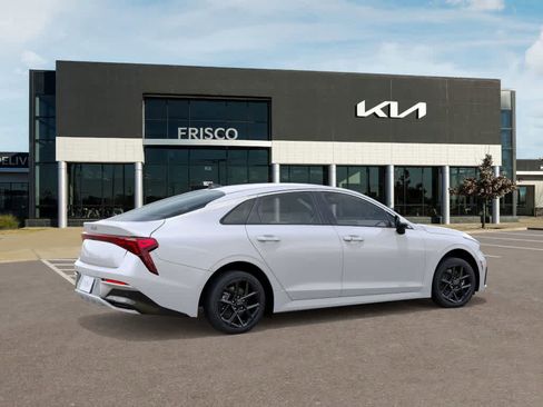 New 2026 Kia K5 LXS image 6
