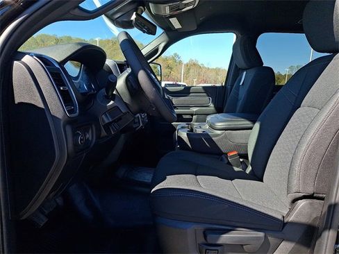 Used 2025 RAM 5500 Tradesman image 12