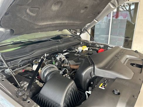 Used 2024 RAM 3500 Tradesman w/ Chrome Appearance Group image 10