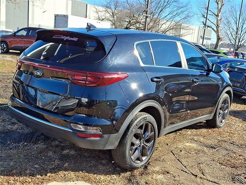 Certified 2022 Kia Sportage LX w/ LX AWD Value Edition Package image 6
