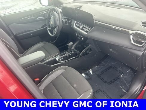 Used 2012 Chevrolet Colorado LT image 11