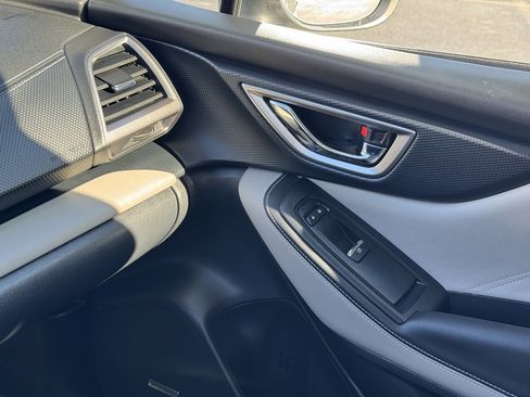 Used 2022 Subaru Forester Limited image 36