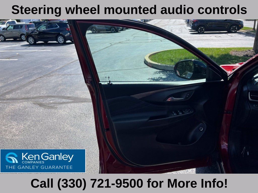 Used 2024 Buick Envista Sport Touring w/ Convenience I Package FWD image 23