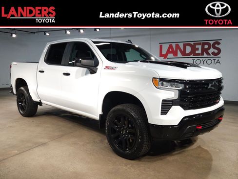 Used 2026 Chevrolet Silverado 1500 LT Trail Boss w/ Protection Package AWD/4WD image 1