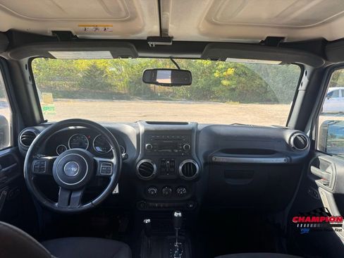 Used 2015 Jeep Wrangler Unlimited Sport w/ Quick Order Package 24S image 30