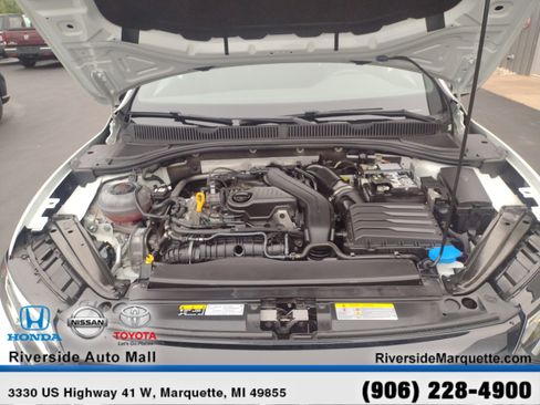 Used 2024 Volkswagen Jetta Sport image 13