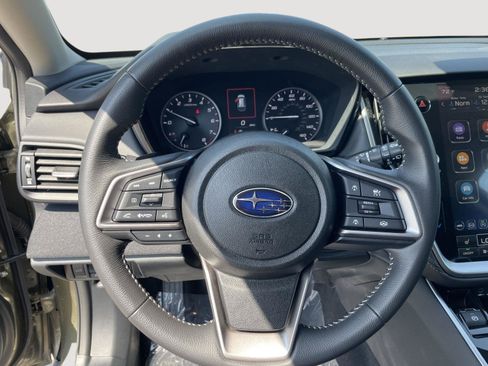 Used 2025 Subaru Outback Premium w/ Popular Package #1A AWD/4WD image 19