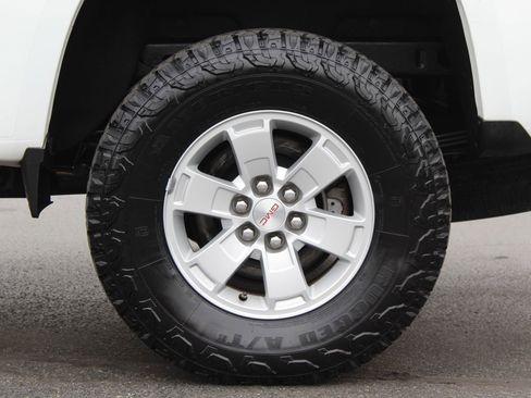 Used 2019 GMC Canyon Base w/ Convenience Package image 22