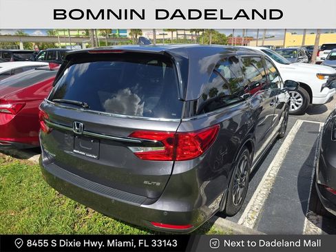 Used 2022 Honda Odyssey Elite image 4